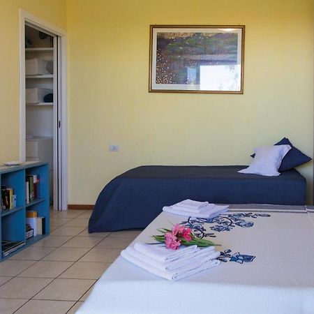 Casa "La Conchiglia" Bed and Breakfast Civitanova Marche Exteriör bild