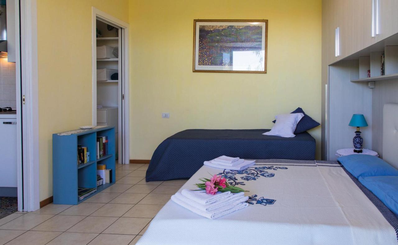 Casa "La Conchiglia" Bed and Breakfast Civitanova Marche Exteriör bild