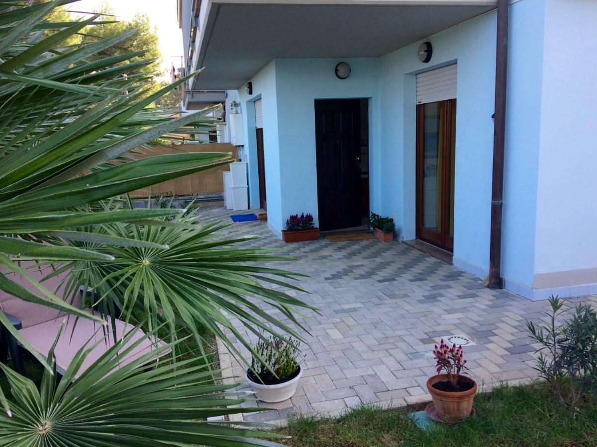 Casa "La Conchiglia" Bed and Breakfast Civitanova Marche Exteriör bild