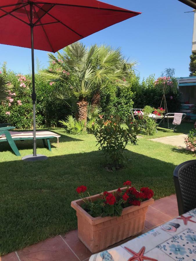 Casa "La Conchiglia" Bed and Breakfast Civitanova Marche Exteriör bild
